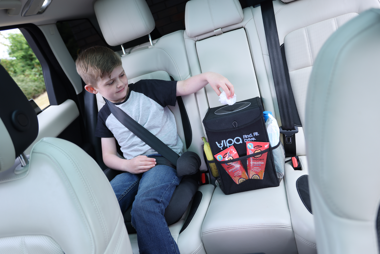 Large In-Car Litter Bin,10 Litre Capacity. Waterproof and Durable with Straps to Secure in Place. Keep Your Car or Van Tidy. Includes Storage Pockets.