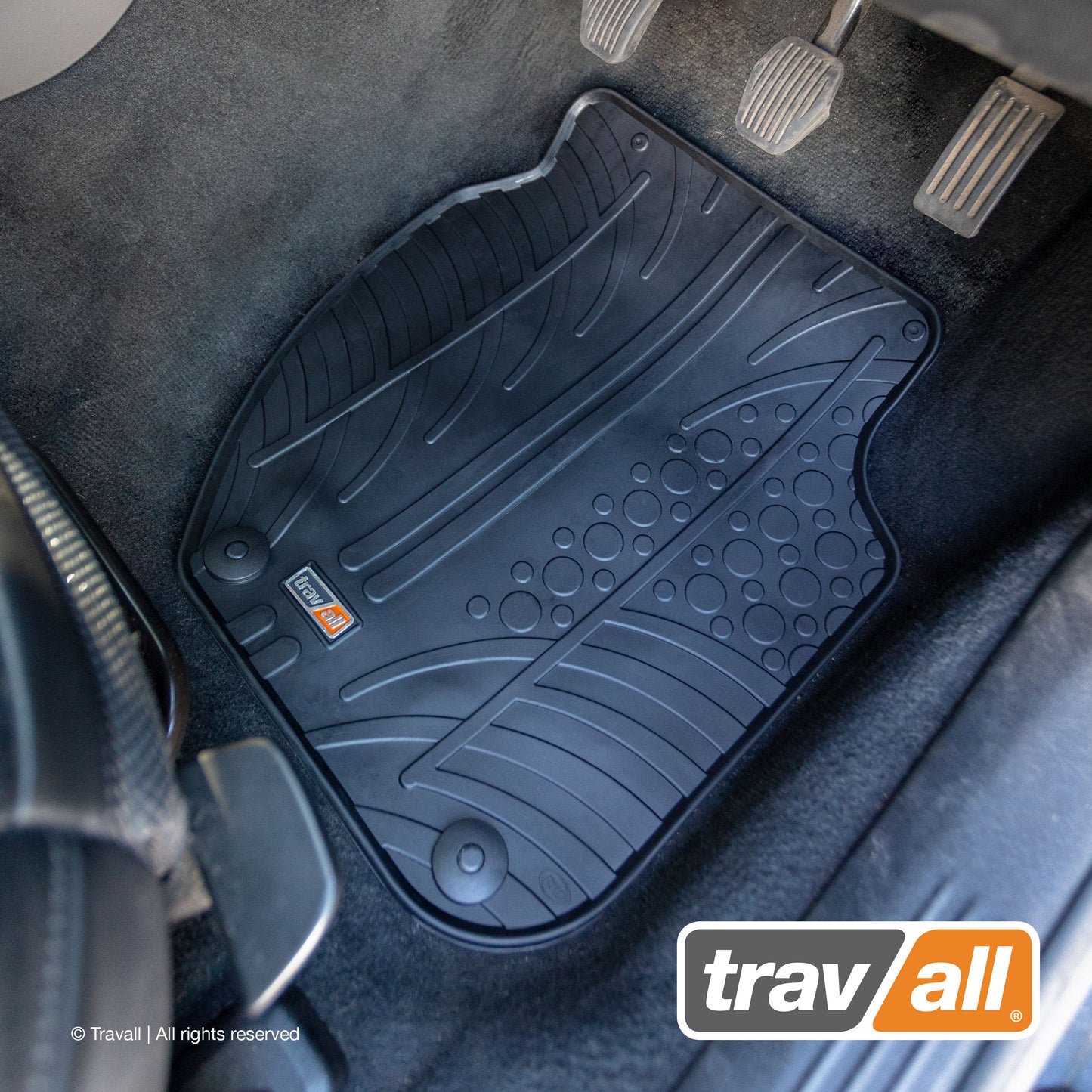 VOLVO V40 2012-2019 Rubber Car Mats Set (4 Mats)